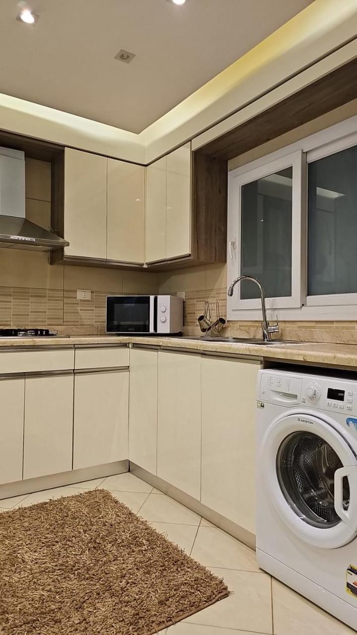 Sheraton Ocean 503 - Private Apartments Кайро Екстериор снимка