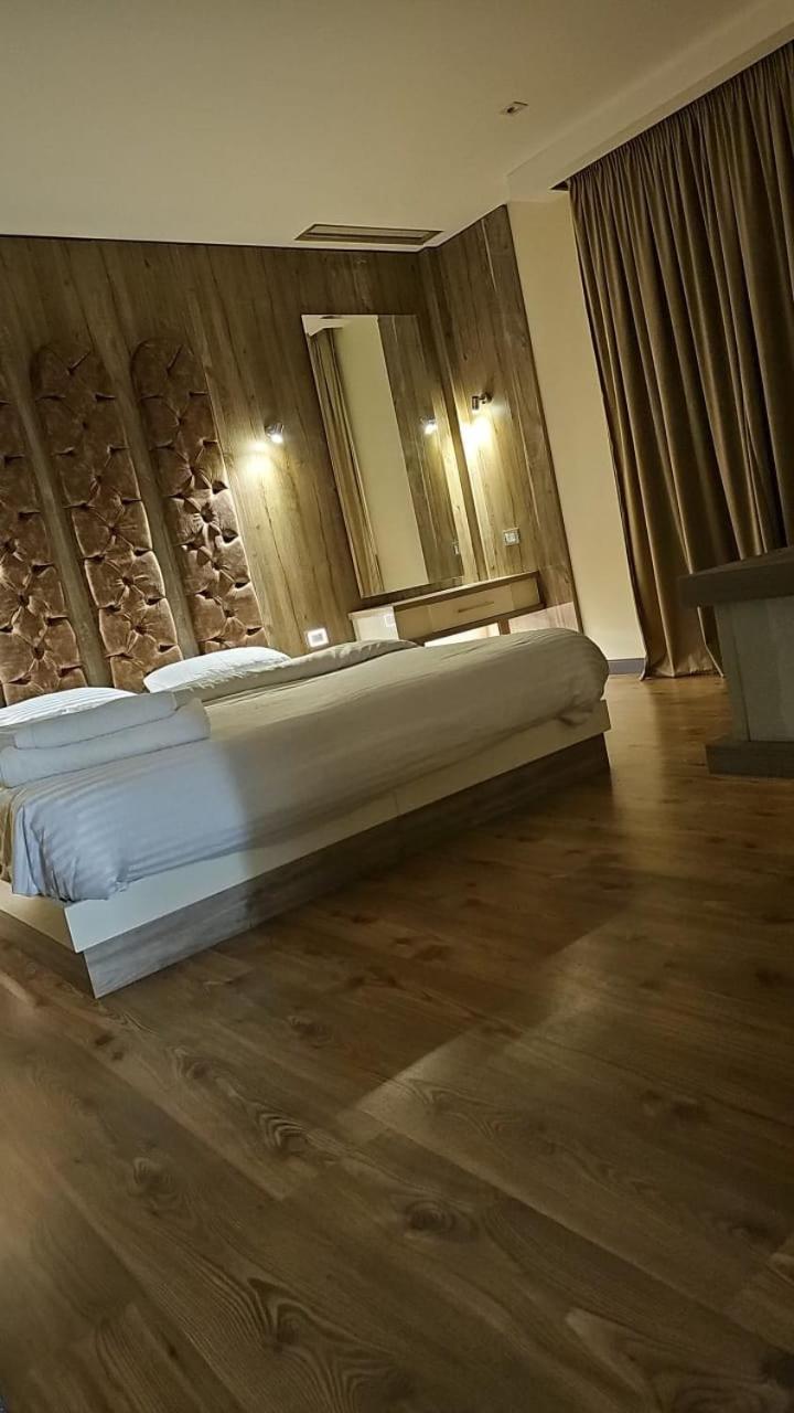 Sheraton Ocean 503 - Private Apartments Кайро Екстериор снимка