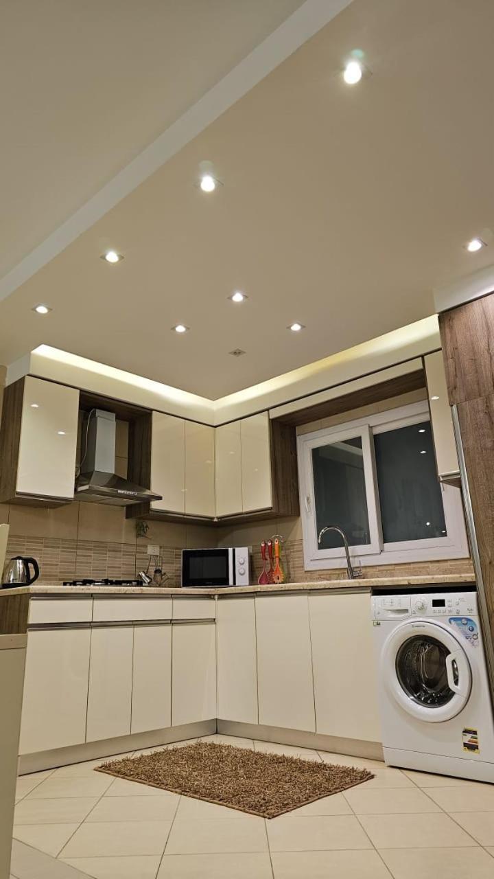 Sheraton Ocean 503 - Private Apartments Кайро Екстериор снимка