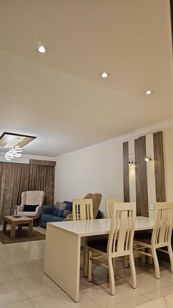 Sheraton Ocean 503 - Private Apartments Кайро Екстериор снимка