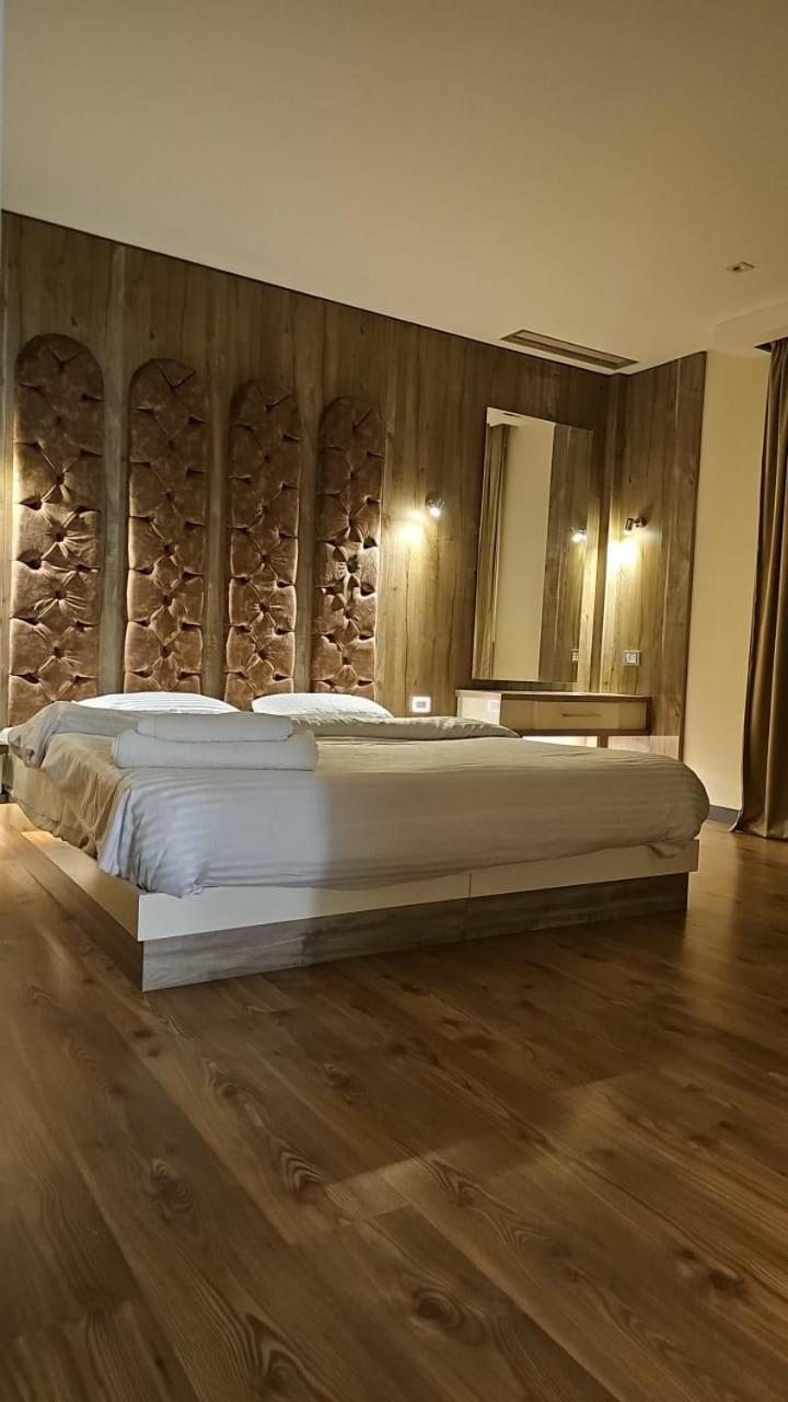 Sheraton Ocean 503 - Private Apartments Кайро Екстериор снимка